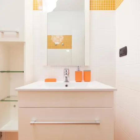 Bande Nere Studio- A Few Steps From Metro 公寓 米兰