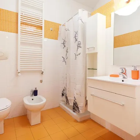 公寓 Bande Nere Studio- A Few Steps From Metro *